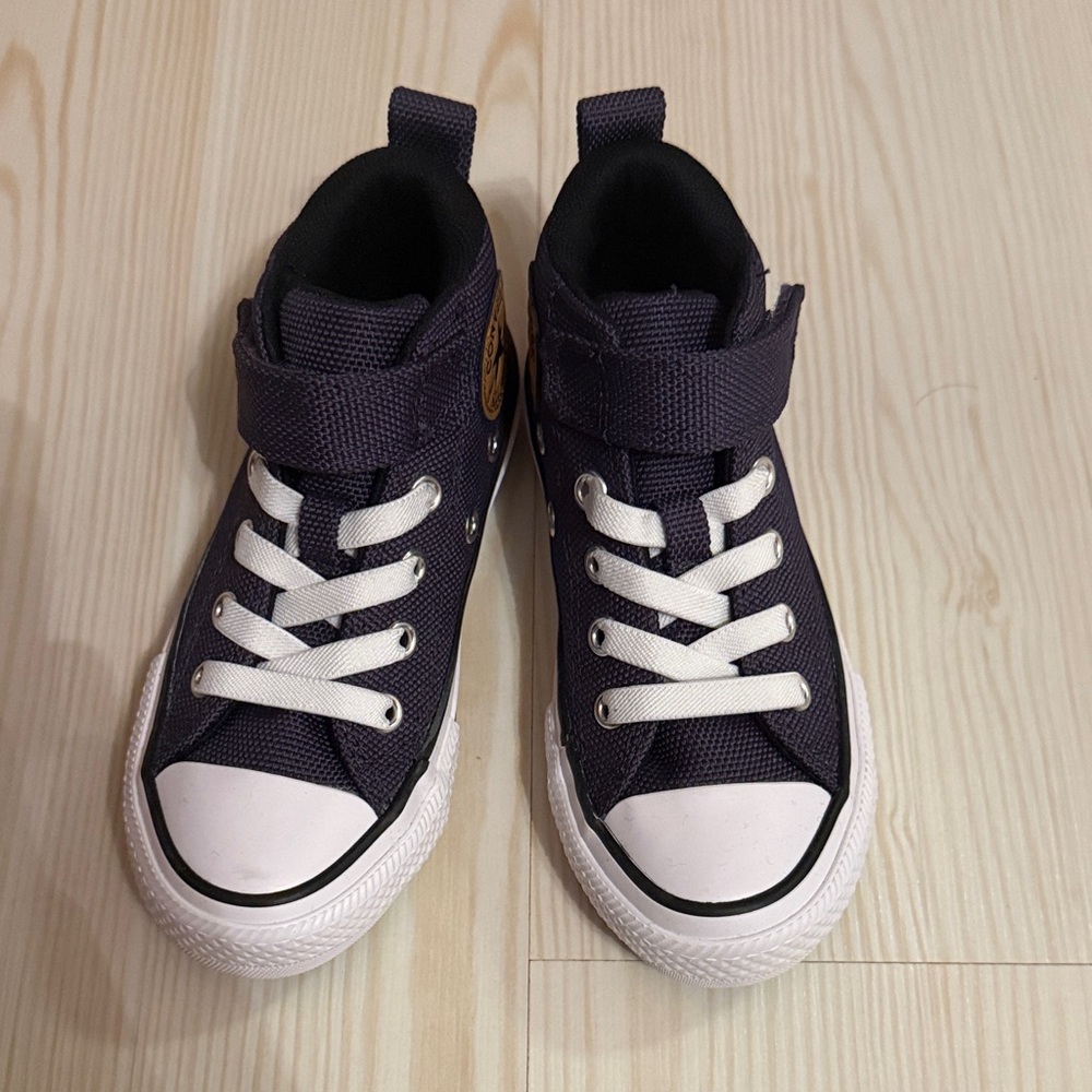 Converse Kids High-Top Sneakers - Purple and White